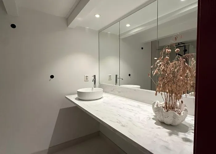 Sjonaert Smabruk * Bud